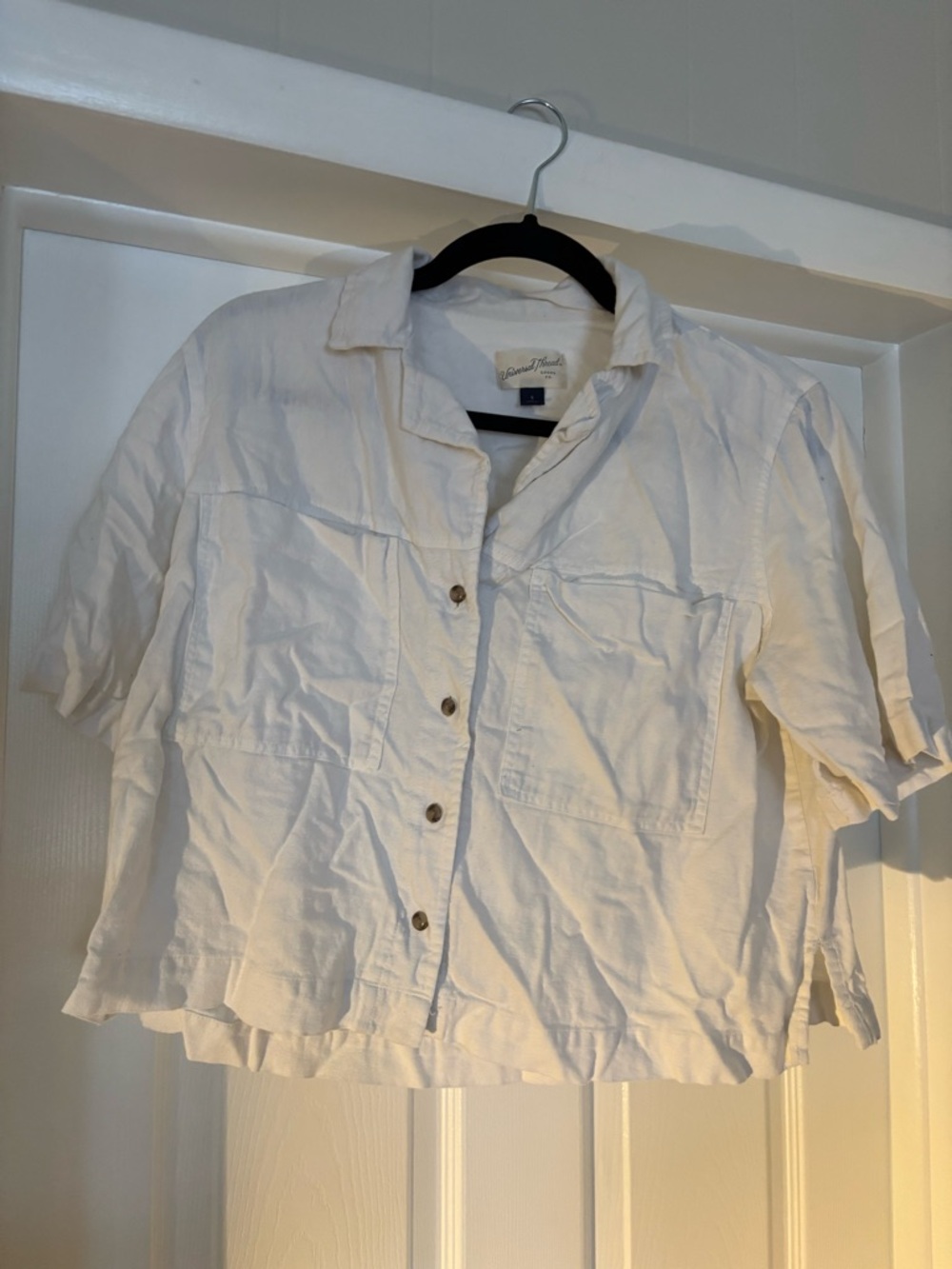 Universal Thread Cream Collared Button-Up Shirt